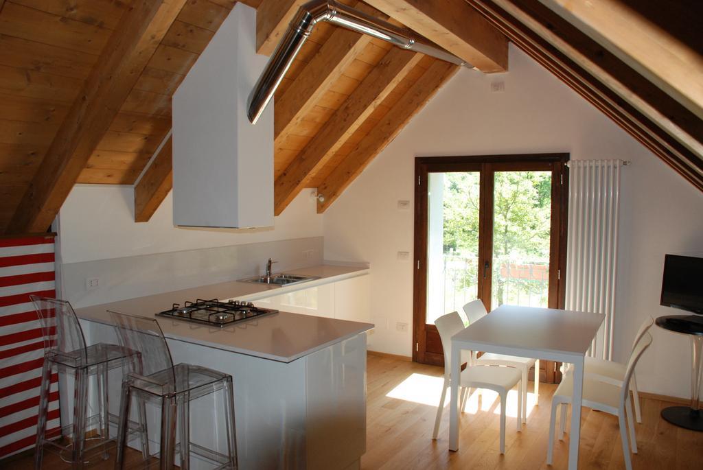 Ferienwohnung Il Borgo Antico Cadarese Exterior foto